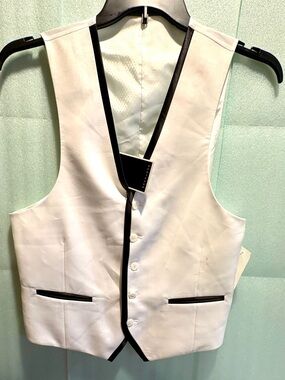 Sean John White Vest with Black Trim. Prom or Wedding Size medium